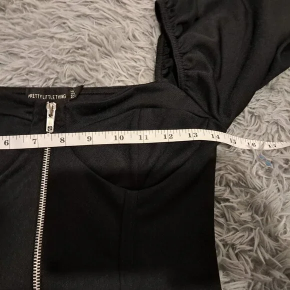 PrettyLittleThing Women's Black Zip up cup detail dress | Size 6 - Picture 3 of 7